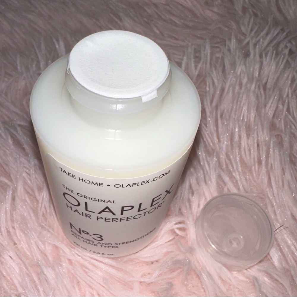 Olaplex - Picture 3 of 3